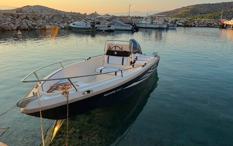 Κλοπή βάρκας στα Κανάκια Σαλαμίνας – Έκκληση του ιδιοκτήτη